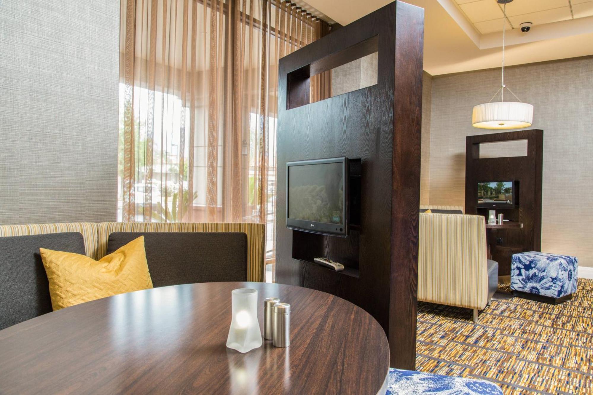 Courtyard By Marriott Los Angeles Pasadena/Monrovia Zewnętrze zdjęcie