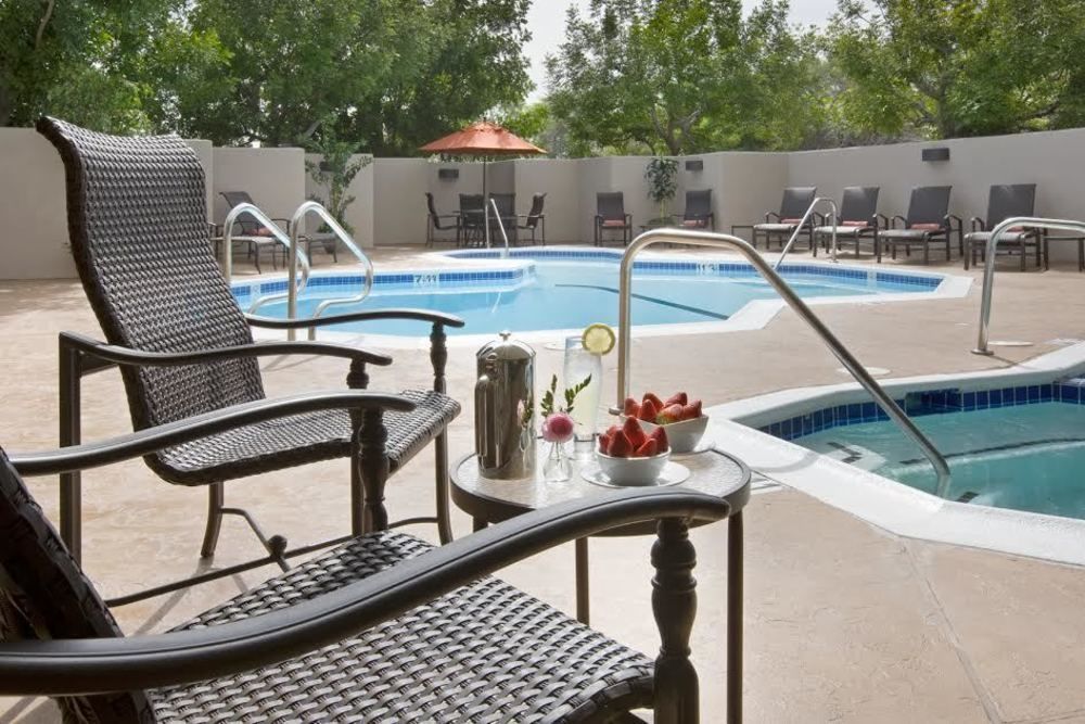Courtyard By Marriott Los Angeles Pasadena/Monrovia Zewnętrze zdjęcie